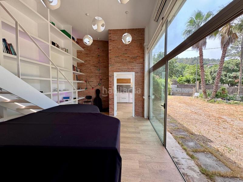 Foto 253edafb-a02b-47fe-9f90-a7a856717a23. Casa magnífica casa en venta en Torrelles de Llobregat