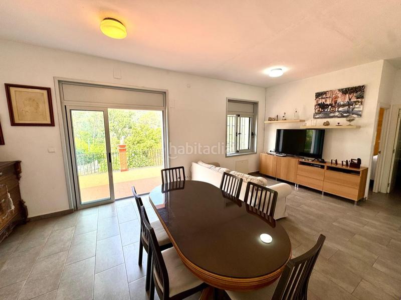 Foto 858d81d6-b3d9-4f66-b80f-c4ff1ef4b84e. Casa magnífica casa en venta en Torrelles de Llobregat