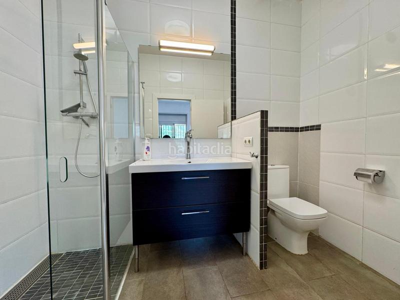 Foto c79bb3ae-11d1-4d0e-adc0-e37752951abc. Casa magnífica casa en venta en Torrelles de Llobregat