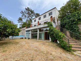 Haus  Carrer ronda del moli. Magnfica casa en venta en torrelles de llobregat