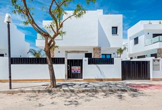 Haus en Dolores. Residencial dolores paradise, espectaculares villas de nueva con