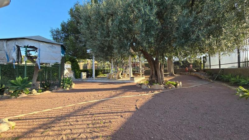 Foto d006a3f1-a527-45b9-ae55-57b3ad4221ef. Casa con piscina in Jubalcoi Elche / Elx