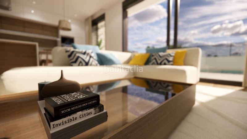 Foto f75f82d6-2881-4551-a3b3-38b37615d444. Casa adossada amb piscina a Dolores