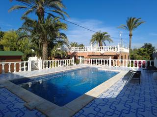 Casa a Algorós - El Derramador. Esta es una encantadora casa de campo ubicada en partida derrama