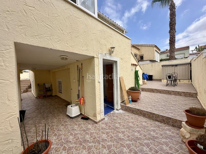 Foto 11aa4617-4ac1-4c37-924a-d119125571e7. Casa fantastico chalet independiente con piscina privada en la urb. la marina!!!!!se ofrece a la venta magnãfica vivienda unifamiliar d en San Fulgencio