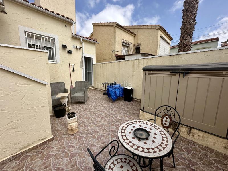 Foto ad674aff-8983-4947-b311-a6f806dc7dc9. Casa fantastico chalet independiente con piscina privada en la urb. la marina!!!!!se ofrece a la venta magnãfica vivienda unifamiliar d en San Fulgencio