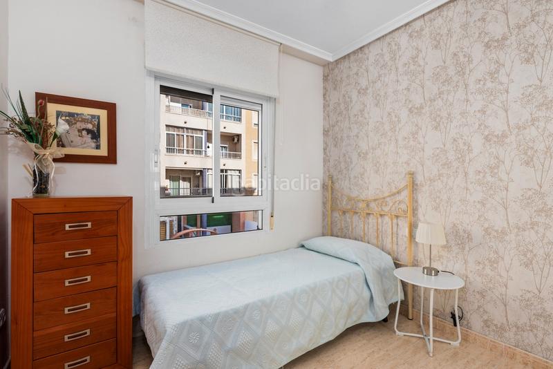 Foto 217717b1-4087-4255-b0e6-9df63420924f. Piso apartamento con garaje este luminoso apartamento de 77 mâ, con una excelente distribuciãn, estã ubicado a s en Guardamar del Segura