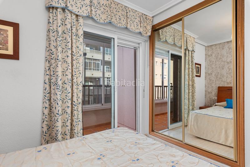 Foto 519e8cf8-57c6-42a9-943e-7c3bfa194472. Piso apartamento con garaje este luminoso apartamento de 77 mâ, con una excelente distribuciãn, estã ubicado a s en Guardamar del Segura