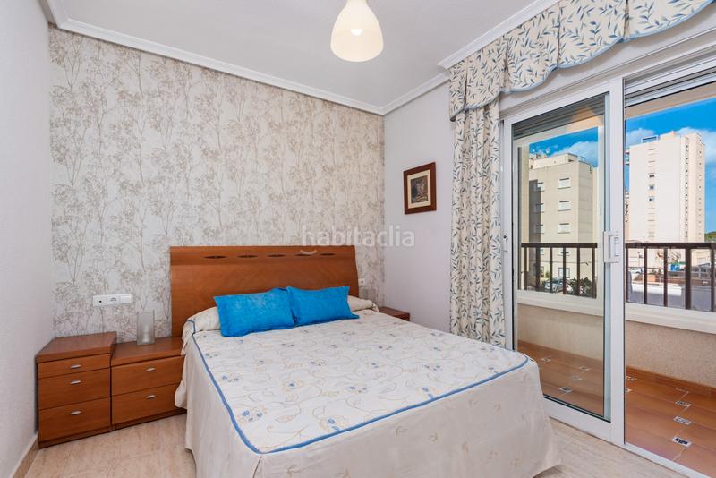 Foto f165d5bd-2231-4e69-8194-6ae9b8340b1a. Piso apartamento con garaje este luminoso apartamento de 77 mâ, con una excelente distribuciãn, estã ubicado a s en Guardamar del Segura