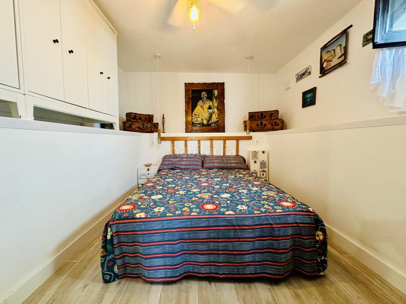 Foto 14a61c81-3c3a-492c-978d-2918dcd4d605. Casa encantador chalet independiente con piscina privada y apartamento de invitadoste presentamos esta magnãfica oportunidad de vivir e en San Fulgencio