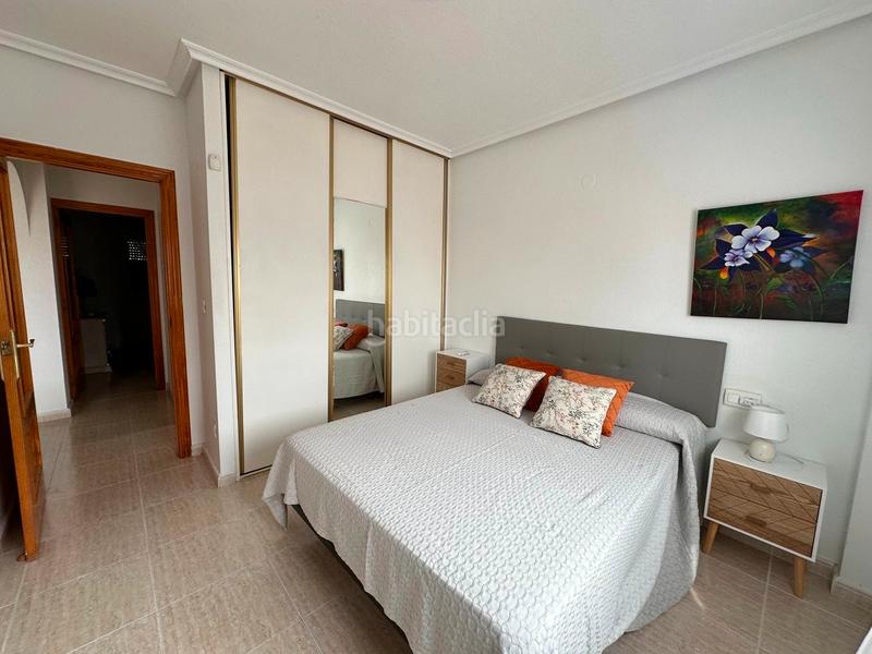 Foto afa523f2-e615-4b4d-8a87-aee26401f781. Casa chalet independiente con piscina privada y sãtano amplio cerca de la playaoportunidad de adquirir un chalet independiente de 197 m en San Fulgencio
