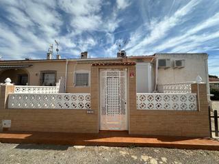 Maison à San Fulgencio. Bonita casa adosada en venta â urbanizaciãn la marina, costa bla