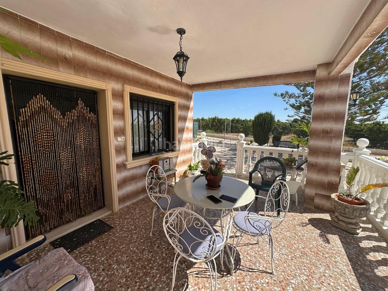 Foto 9e2c55de-de41-4fc8-aa8f-f9a5c0695070. Casa encantadora casa de campo con parcela de 2.475 mâ y piscina privada!!presentamos esta estupenda casa de campo ubicada en Albatera