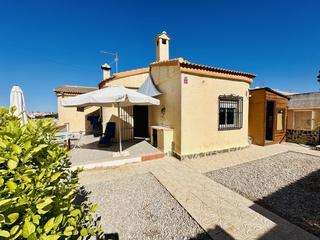 Casa a San Fulgencio. Fantastico chalet en venta en la escuera, urb. la marina!!!!nbsp