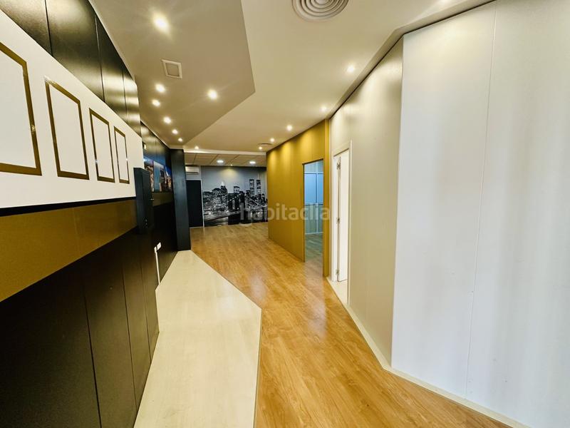 Foto 360ff05b-c85f-45b0-8629-6aa5c1e5b074. Ufficio in Pueblo Guardamar del Segura