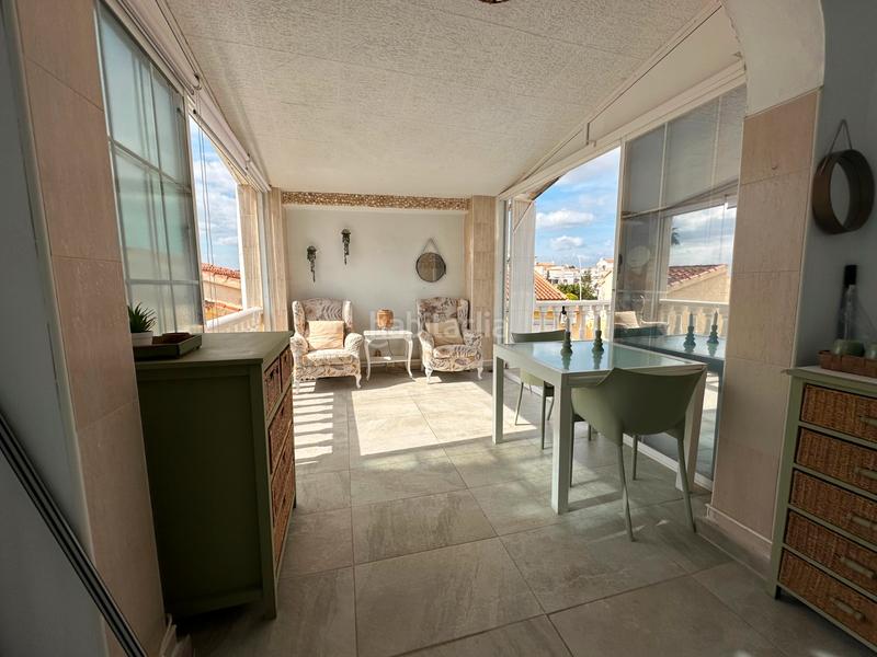 Foto 3e7346ed-3075-4f19-a706-25553b936f5e. Chalet smart properties tiene el placer de presentar estanbspencantadora casa independientenbspubicada en la urbanizaciãn la marina, un l en San Fulgencio