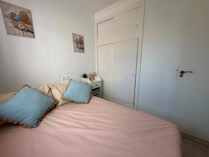 Foto 9eb2ca75-804c-4224-b713-66a942fa24da. Chalet smart properties tiene el placer de presentar estanbspencantadora casa independientenbspubicada en la urbanizaciãn la marina, un l en San Fulgencio
