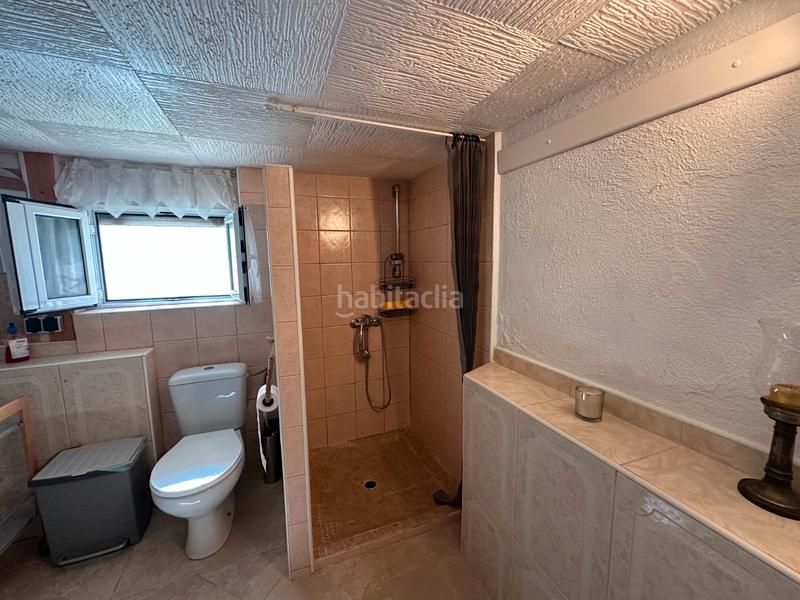 Foto c57c95ac-f3c9-4119-99b9-51109eff647b. Chalet smart properties tiene el placer de presentar estanbspencantadora casa independientenbspubicada en la urbanizaciãn la marina, un l en San Fulgencio
