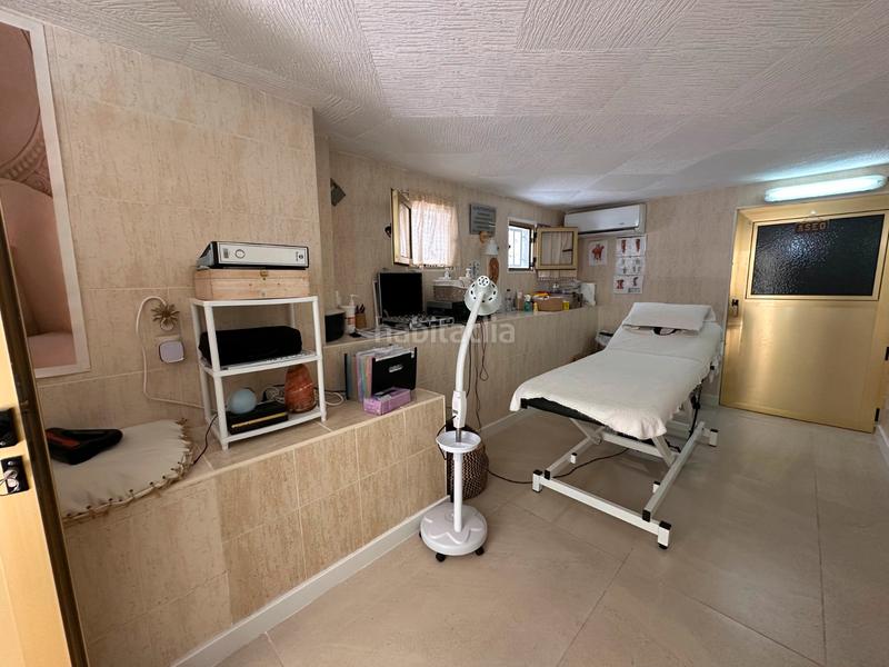 Foto cd7bd521-c930-4d91-8e60-7a8f39fec4c2. Chalet smart properties tiene el placer de presentar estanbspencantadora casa independientenbspubicada en la urbanizaciãn la marina, un l en San Fulgencio