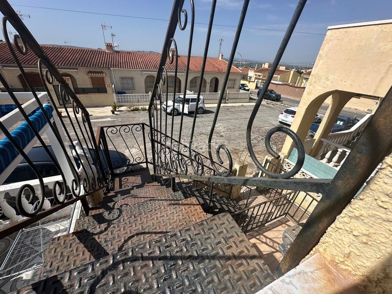Foto 1091ea76-46d6-4e01-bb3f-793995dd5593. Casa a San Fulgencio