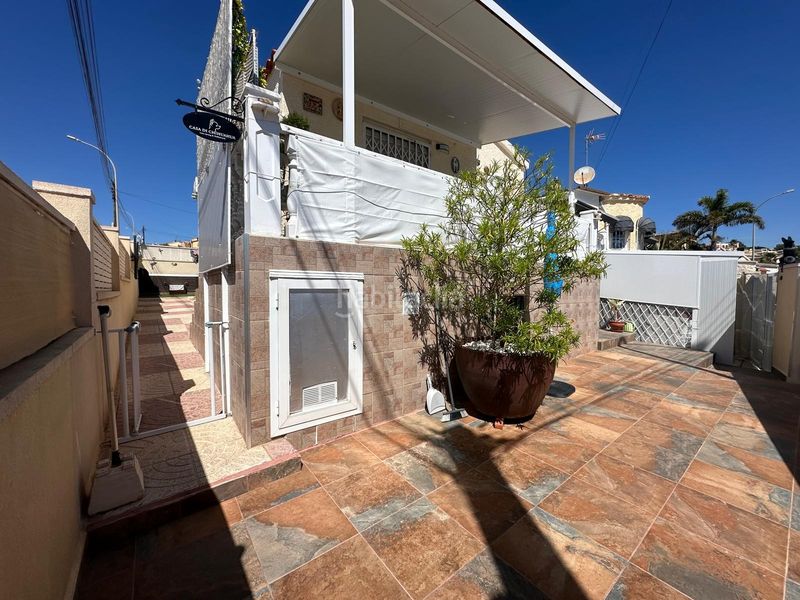 Foto a4783d9e-32f4-400a-bd3b-00f8775ab1e8. Casa amb aparcament a San Fulgencio
