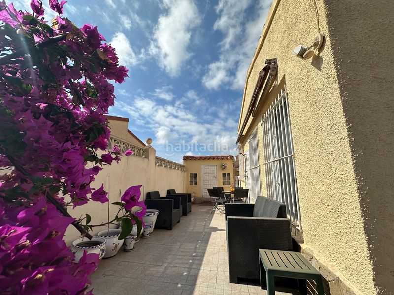 Foto ff337afa-f011-45f9-bf01-647ddc8ce710. Casa amb aparcament a San Fulgencio