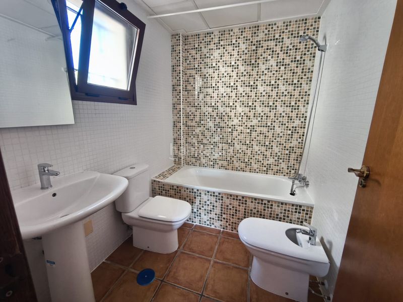 Foto f60f6bbb-92e8-4eb2-ba42-924408ecfc58. Casa amb aparcament piscina a Algorfa