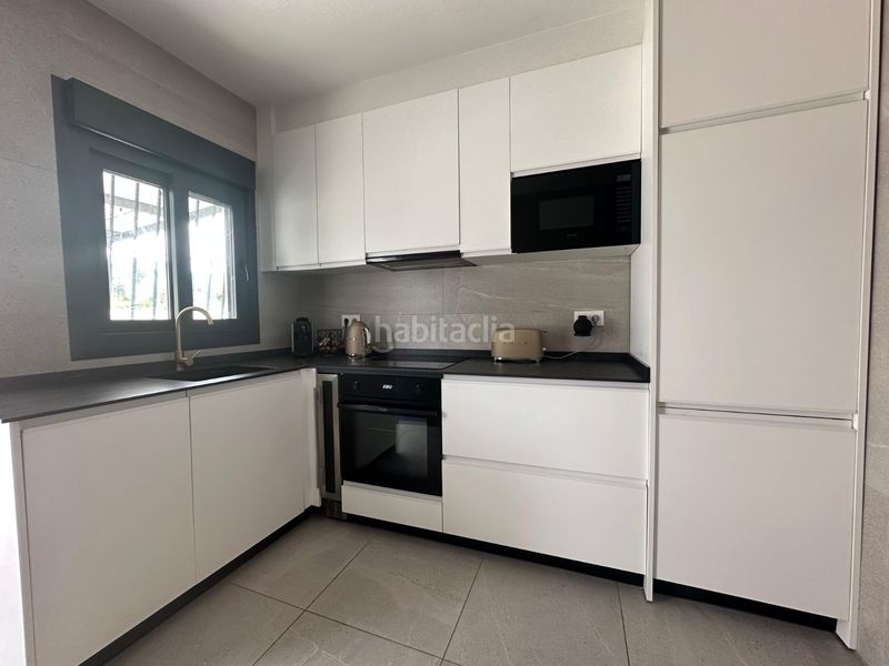 Foto b981647b-e3d0-4bcd-aff3-243b065e4680. Casa amb aparcament piscina a San Fulgencio