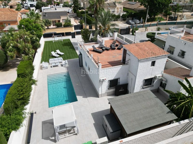Foto cdfb2d44-0b0d-4fa8-8f49-7a045e64d0b8. Casa amb aparcament piscina a San Fulgencio