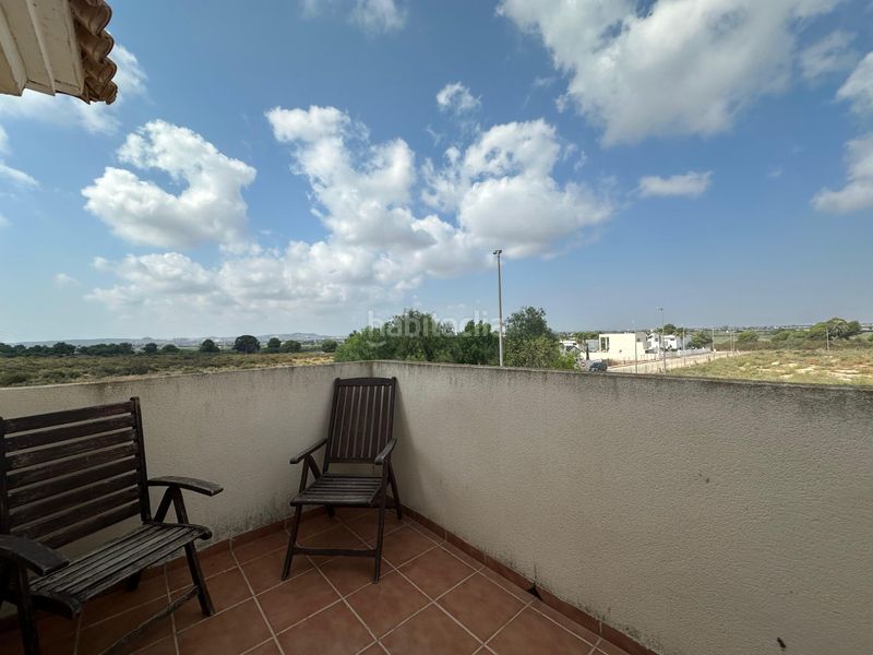 Foto c017d12a-f90f-40c0-b044-0606b7652a74. House with pool in San Fulgencio