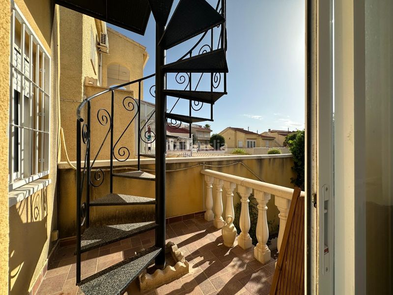 Foto aabd0bc1-8a23-47d2-bbdd-46478d2796f7. Casa amb aparcament piscina a San Fulgencio