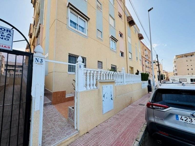 Foto 40632fd9-9e1f-41a7-8818-55e97a96de51. Pis amb aparcament piscina a Gaspar Perelló Torrevieja