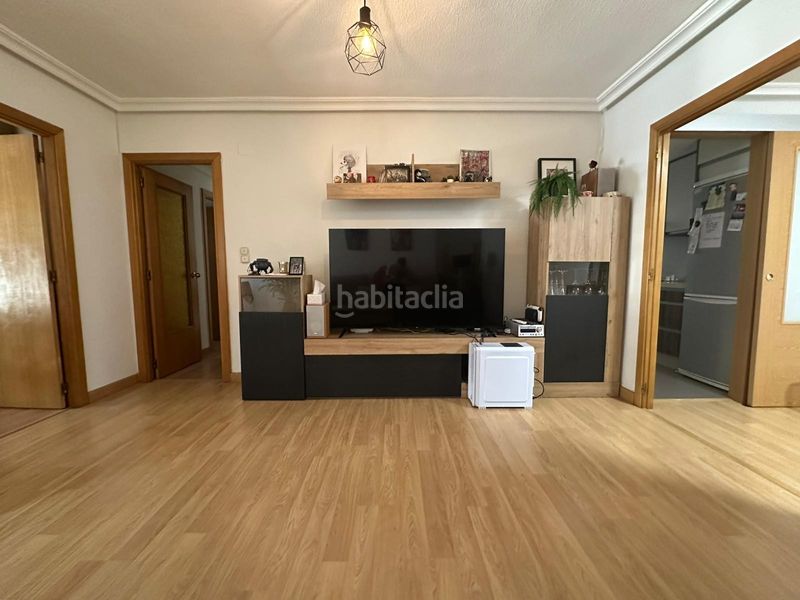 Foto d77e0b12-d1d2-4781-89b3-1b9aede1592e. Planta baixa amb calefacció a Reina Victoria - Miguel Hernández Elche / Elx