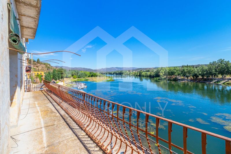 Foto c6e02998-0c84-4165-8a1a-49c050e6e99e. Casa in ebre 6 in Móra d´Ebre