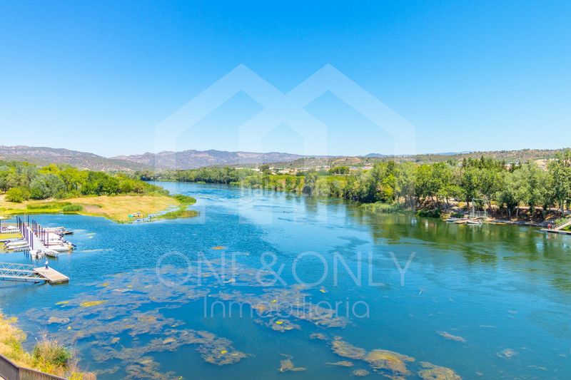 Foto dd3d00ce-003c-406c-9824-81c31d8ef670. Casa in ebre 6 in Móra d´Ebre