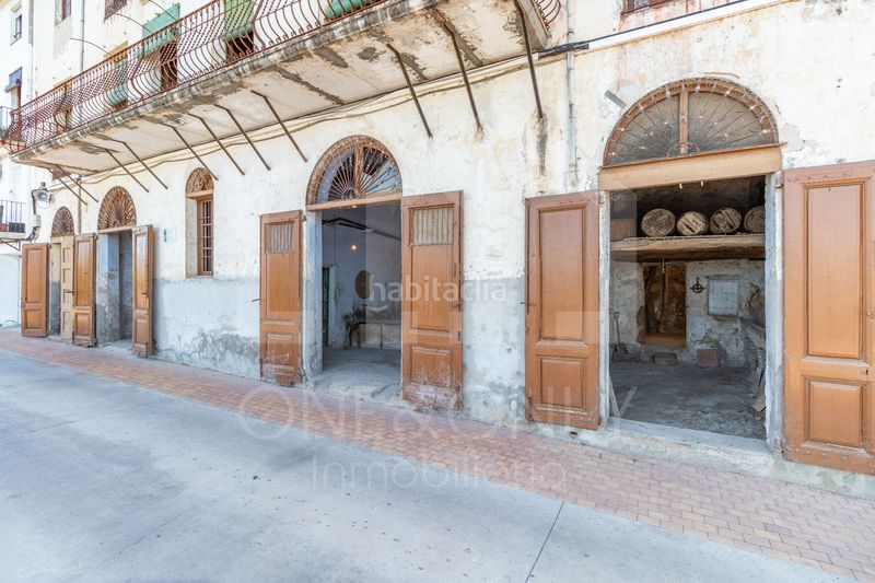 Foto f6e58daa-be97-4d9e-b3a4-c1aeba631377. Casa in ebre 6 in Móra d´Ebre