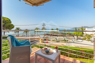 Location Appartement à Moreres 5. Atractivo piso en primera línea de mar en hospitalet de linfant