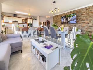 Pis  Verge roser 24. Luminoso piso de 3 dormitorios en vilallonga del camp, vallstarr