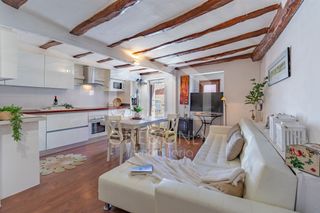 Casa  Castell. Casa con encanto y licencia turística en vigor en pratdip, tarra