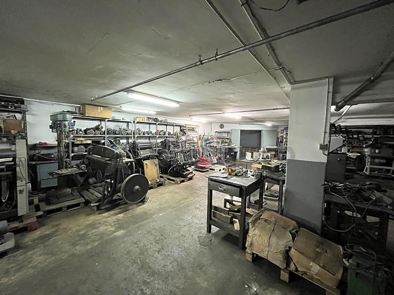 Foto 8687215a-5c10-4cd3-ab07-bd7786d8aa15. Local commercial dans Sant Antoni Barcelona