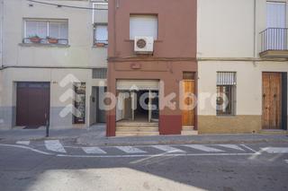 Business premise in Carrer d'aviny 24. Local en carrer daviny, 24  terrassa