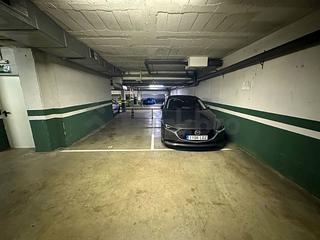 Parking voiture à Carrer de torné 1. Plaza de parking en calle torné, 1  barcelona