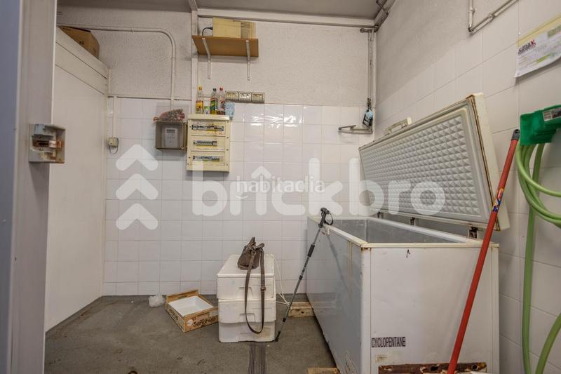 Foto 1a10af11-d874-4ab1-87f5-d766944a5ab5. Local comercial local en rambla prim 232 en La Verneda - La Pau Barcelona