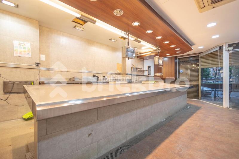 Foto 7dfc82b0-f464-40f1-8e83-8064be1bf63a. Local comercial local en rambla prim 232 en La Verneda - La Pau Barcelona