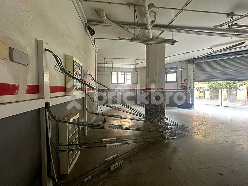 Foto 7755fcb6-1471-4ef0-9cc0-ab2763403f76. Local comercial a El Poble Sec - Parc de Montjuïc Barcelona