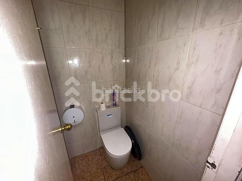 Foto 91276499-cf71-439a-a9d5-e6202f3abbe6. Local comercial a El Poble Sec - Parc de Montjuïc Barcelona