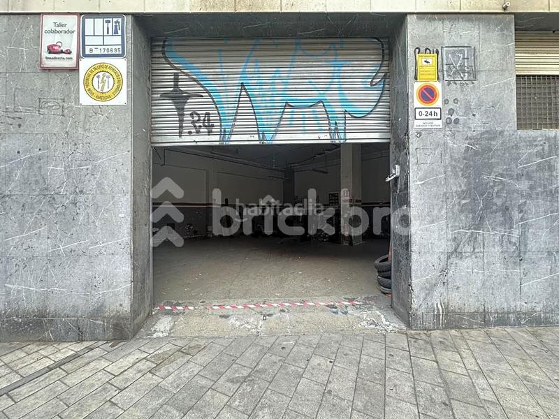 Foto afd80b76-5ee2-4e3e-b407-4eef321db275. Local comercial a El Poble Sec - Parc de Montjuïc Barcelona