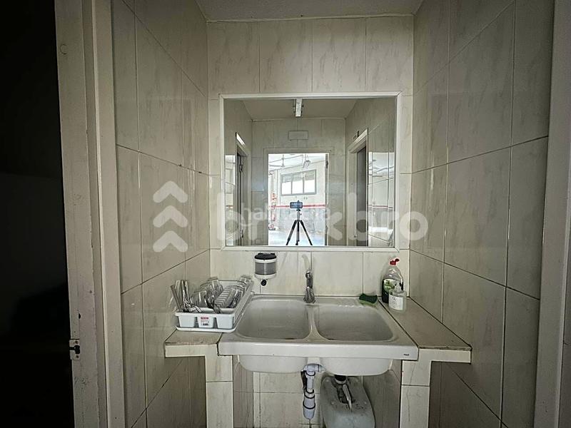 Foto ea9f7da0-cadc-4f25-9f04-73a3beb802f7. Local comercial a El Poble Sec - Parc de Montjuïc Barcelona