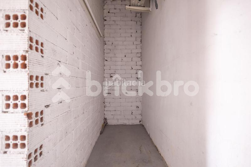 Foto 06935310-6ef3-4f43-ab97-8350140f440c. Locale commerciale in Els Molins Mataró