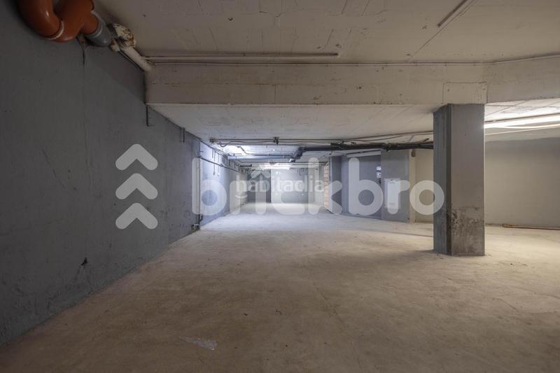 Foto 24b926bf-e54c-4b77-ba02-53acfe4c21db. Locale commerciale in Els Molins Mataró